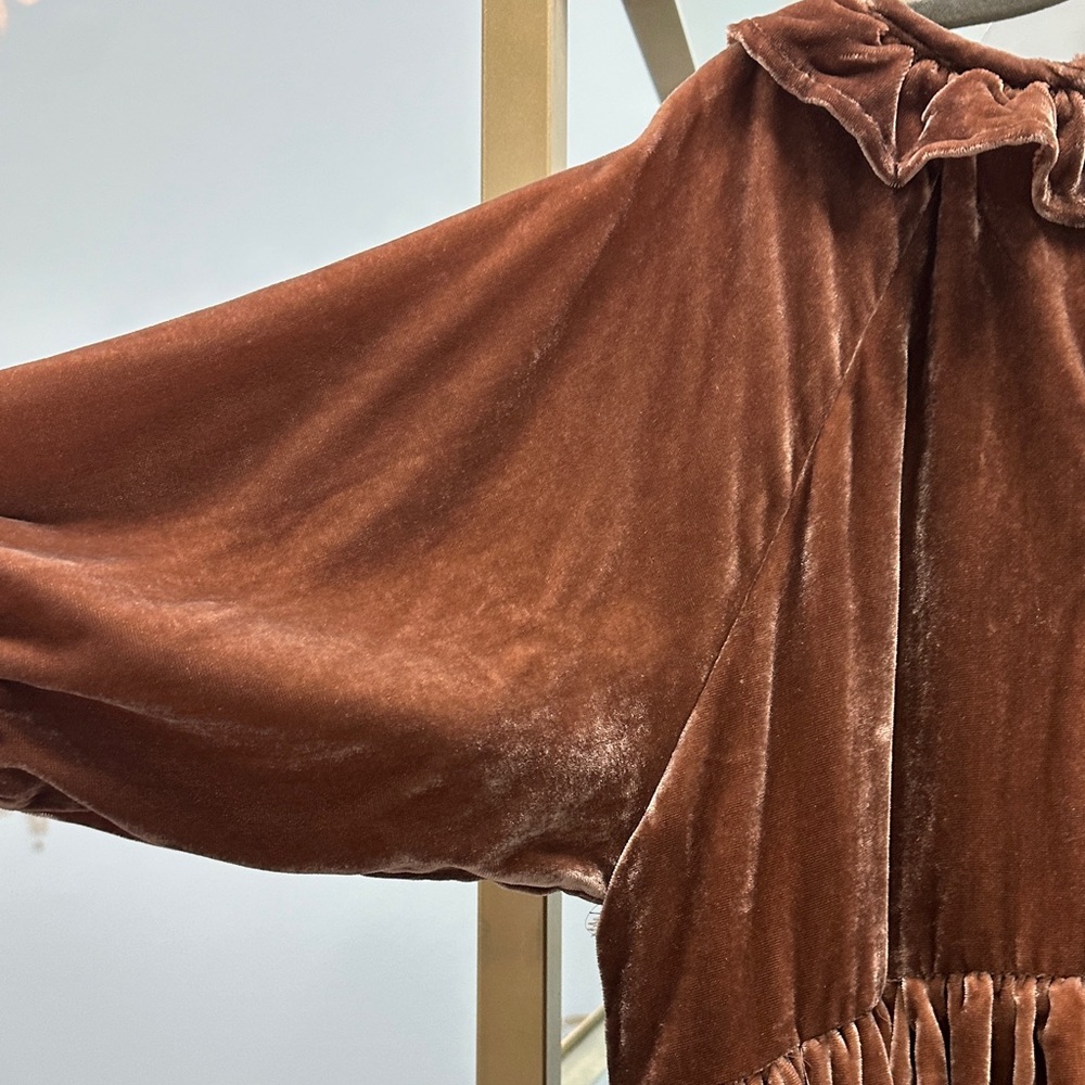 Velvet Kids Dress in Warm Brown - Picture 5 of 5